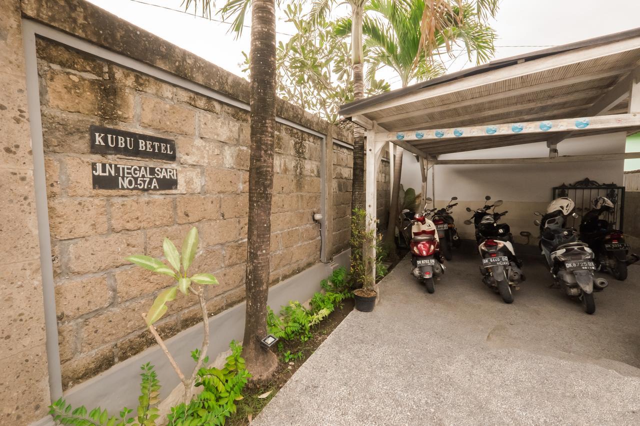 Kubu Betel Home Stay Canggu  Exterior photo